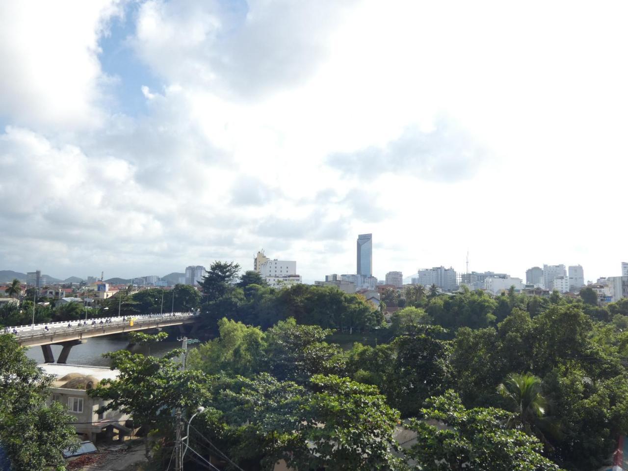 Nam Phuong Riverside Villa Hue Exterior photo